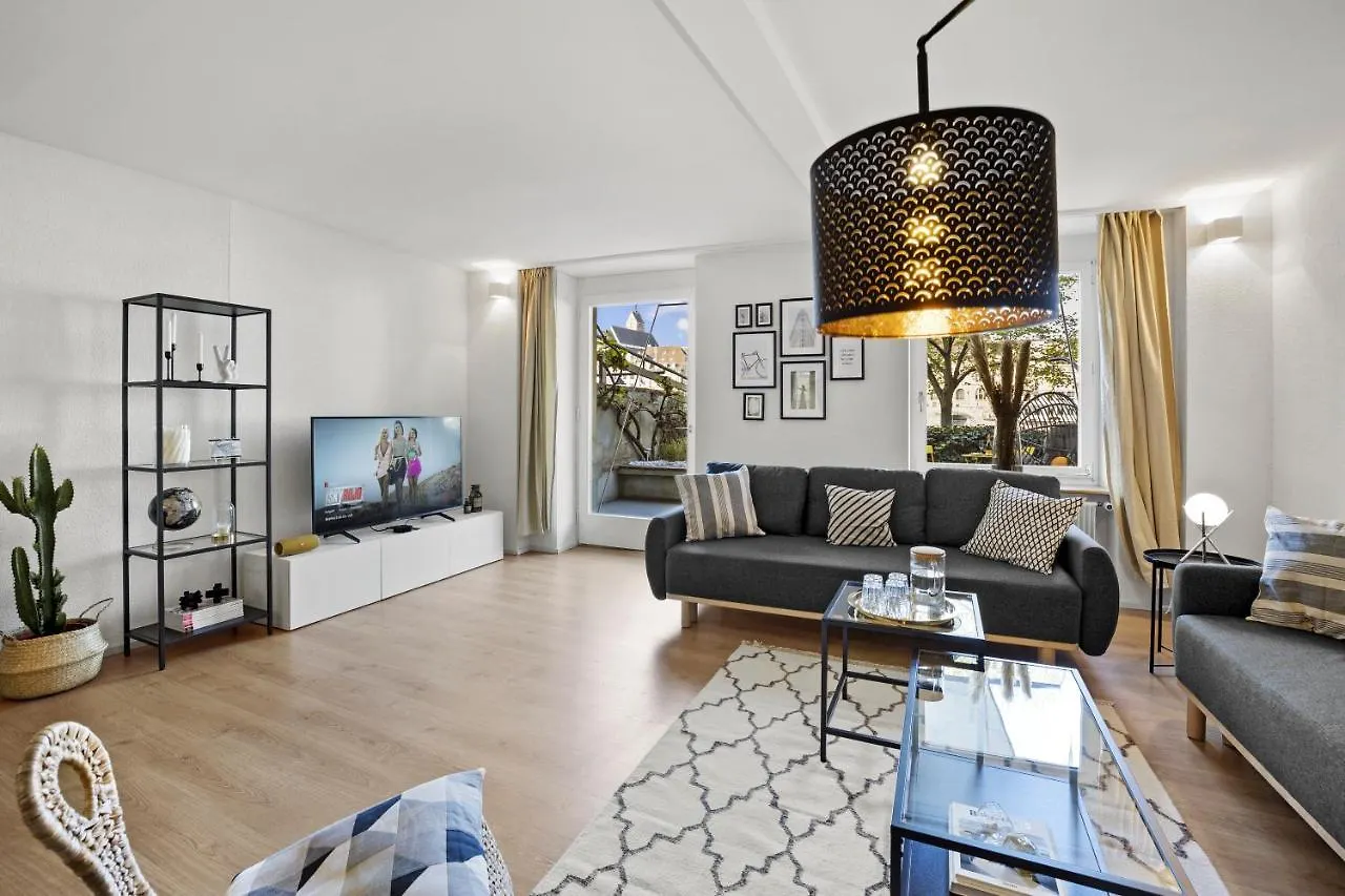 True Basel - Zentral I Terrasse Mit Rheinblick Apartment